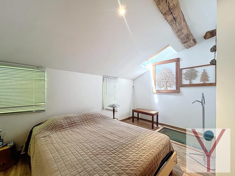 Ferme - 232 m² - 8 pièces