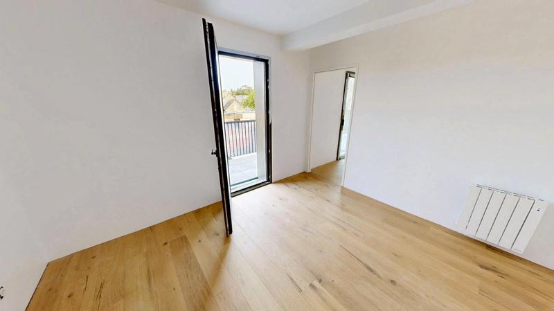 Appartement - 98 m² - 4 pièces