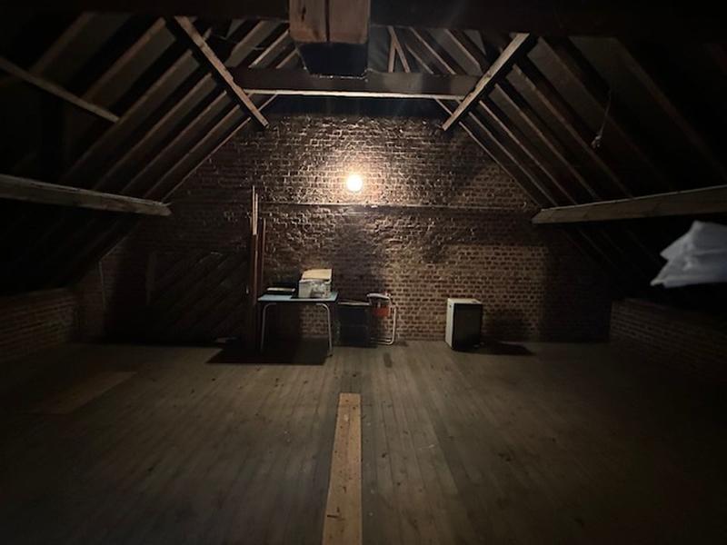 Demeure - 190 m² - 8 pièces