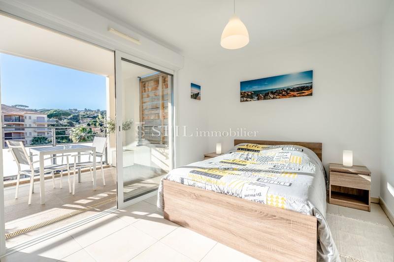 Appartement - 141 m² - 4 pièces