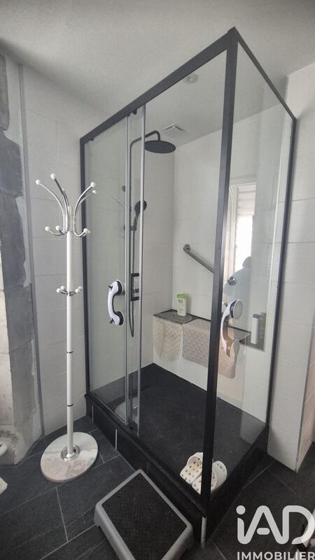 Maison - 192 m² - 8 pièces