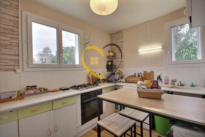 Maison - 97 m² - 4 pièces