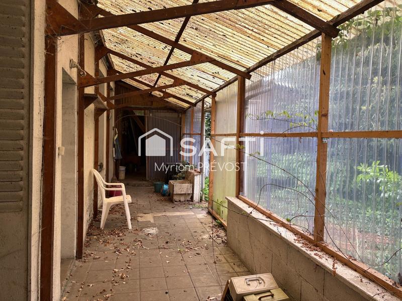 Maison - 203 m² - 6 pièces