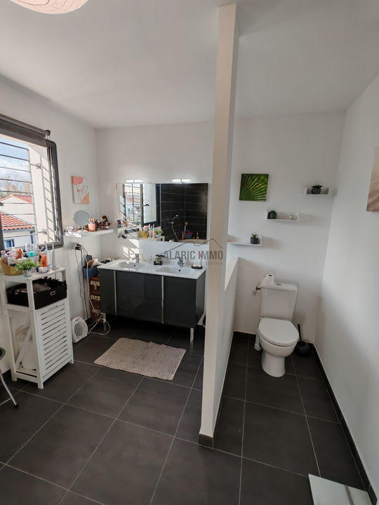 Maison - 92 m² - 4 pièces