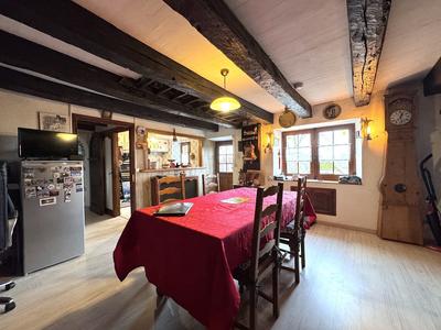 Maison - 100 m² - 6 pièces