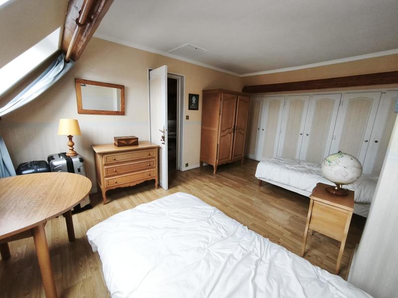 Maison - 143 m² - 6 pièces