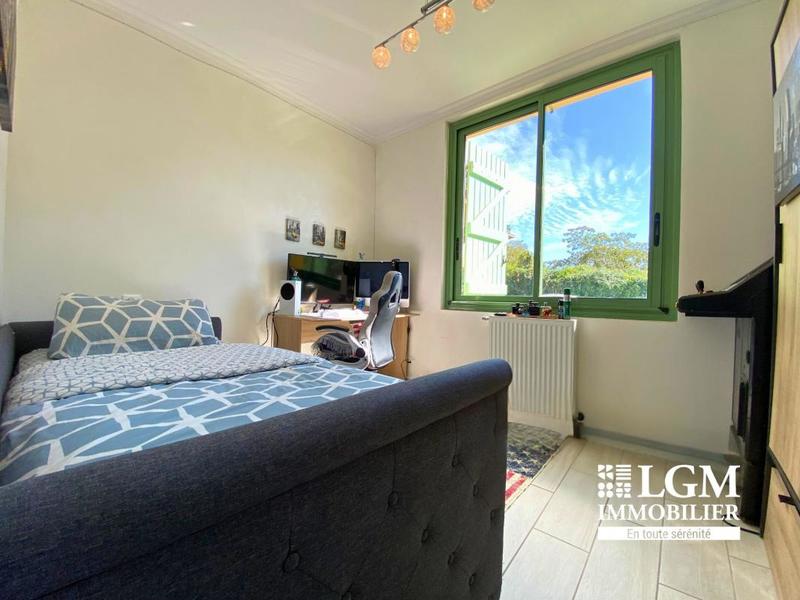 Maison - 206 m² - 7 pièces