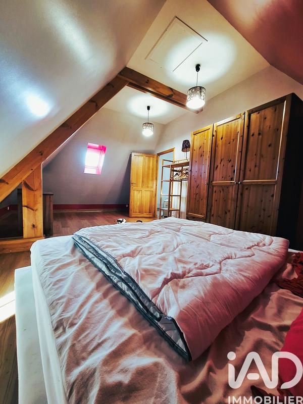 Maison - 474 m² - 19 pièces