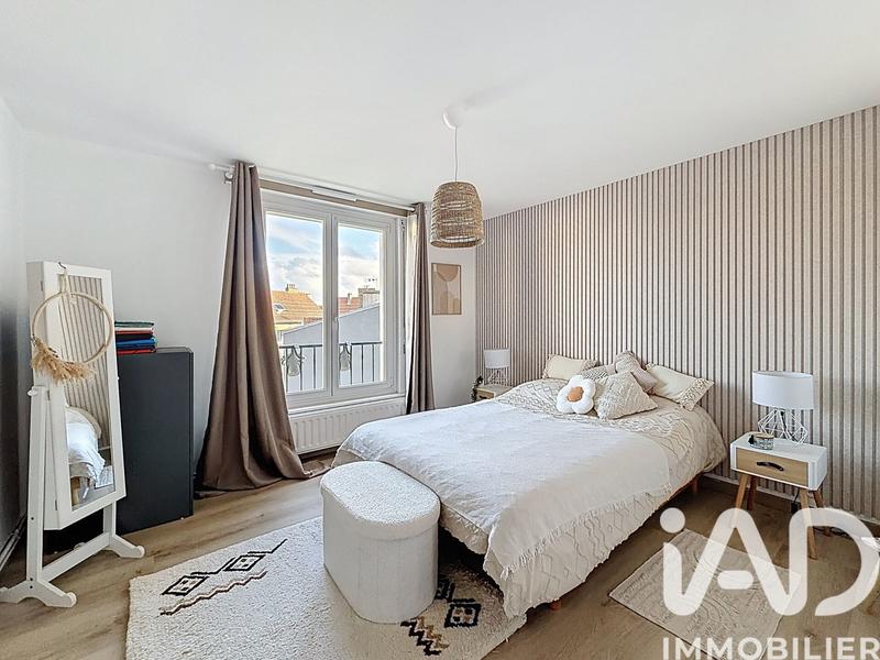 Appartement - 80 m² - 4 pièces