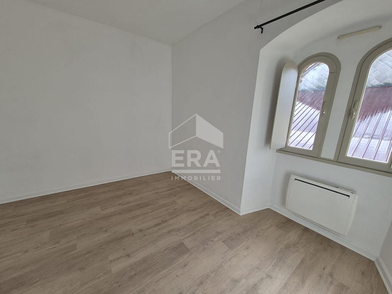 Appartement - 95 m² - 4 pièces