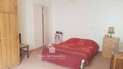 Maison de village - 92 m² - 6 pièces