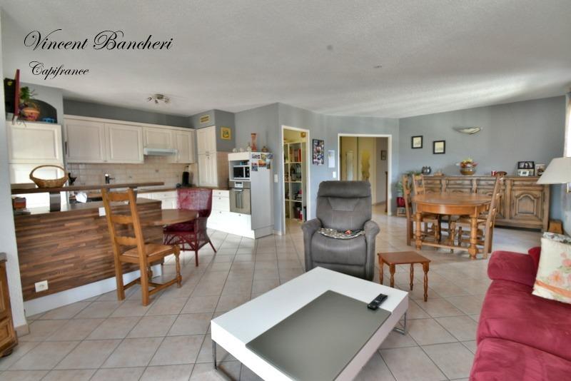 Appartement - 96 m² - 4 pièces