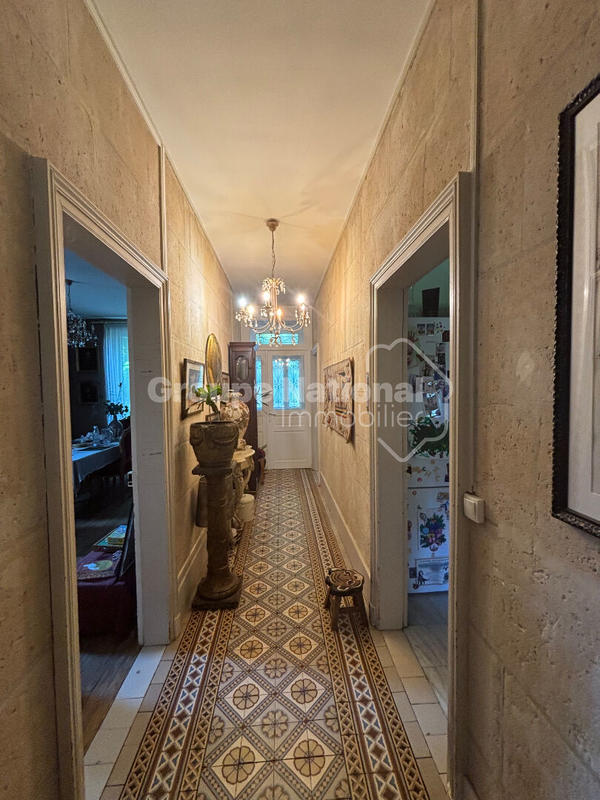 Maison - 192 m² - 8 pièces