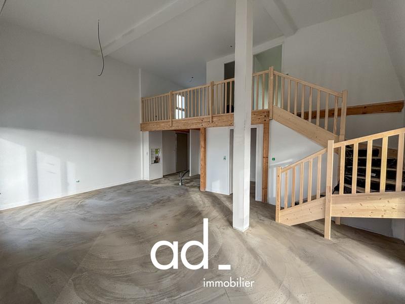 Appartement - 84 m² - 4 pièces