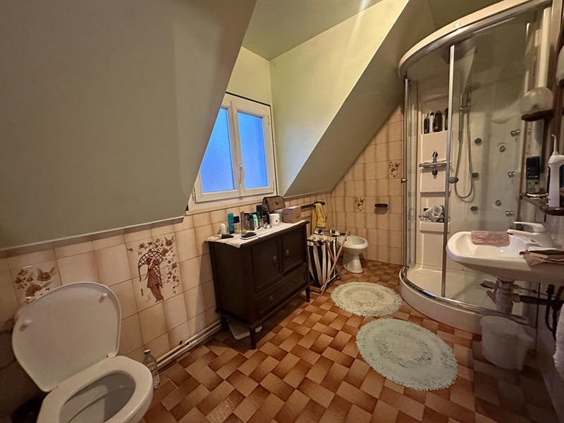 Maison - 139 m² - 7 pièces