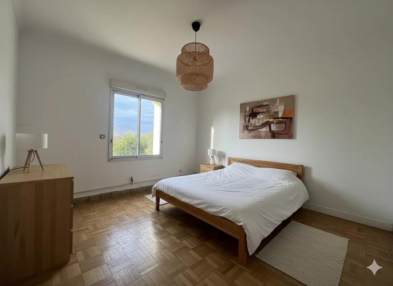 Villa - 199 m² - 6 pièces