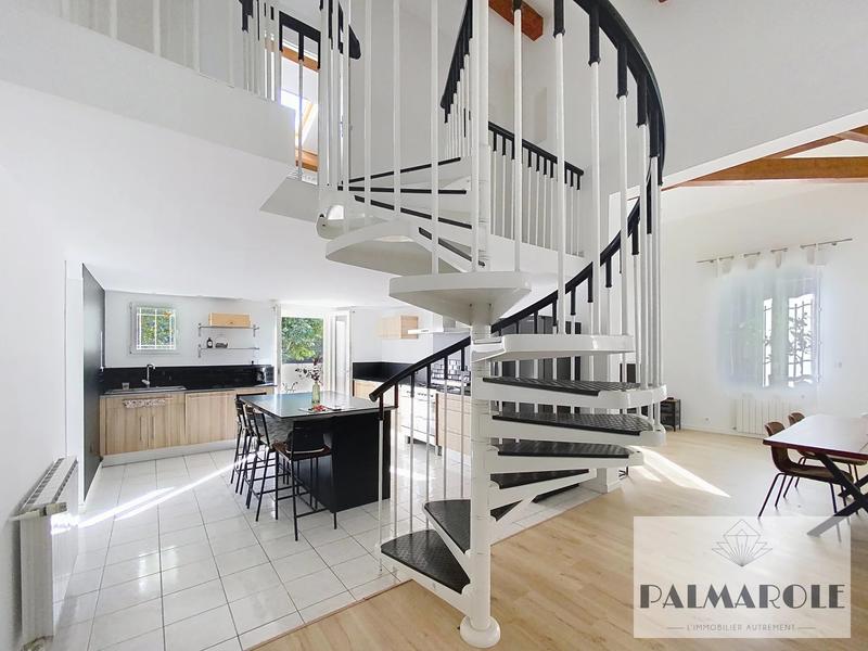 Maison de ville - 103 m² - 4 pièces