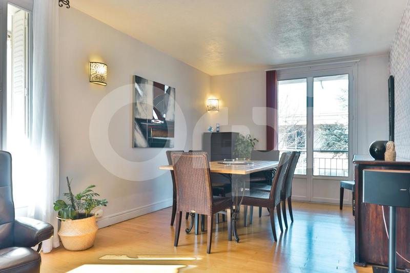 Appartement - 83 m² - 4 pièces