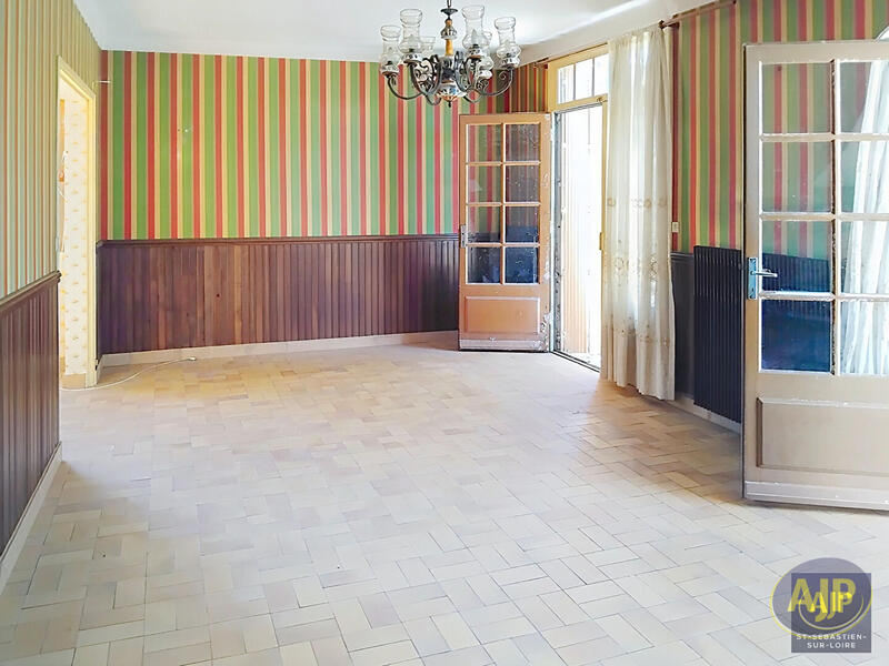 Maison - 105 m² - 5 pièces