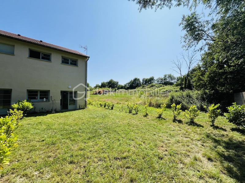 Maison - 88 m² - 4 pièces