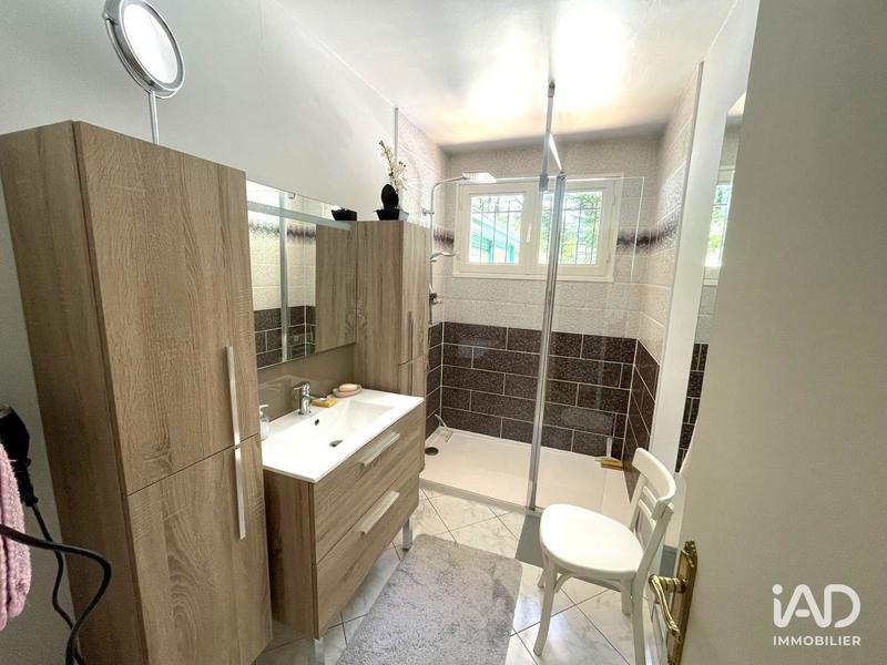 Maison - 177 m² - 5 pièces