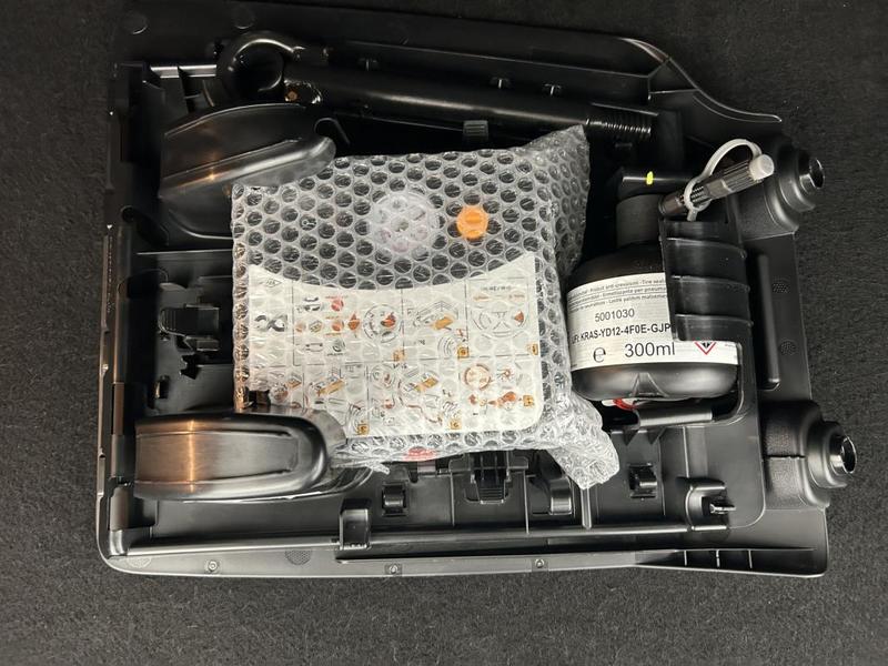 Renault Twingo III E-Tech Techno 5p