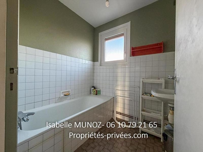 Maison - 80 m² - 5 pièces