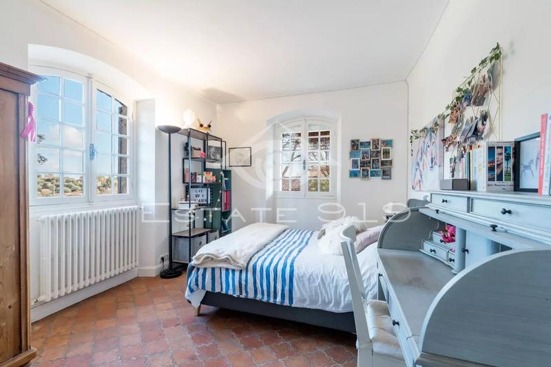 Villa - 188 m² - 7 pièces