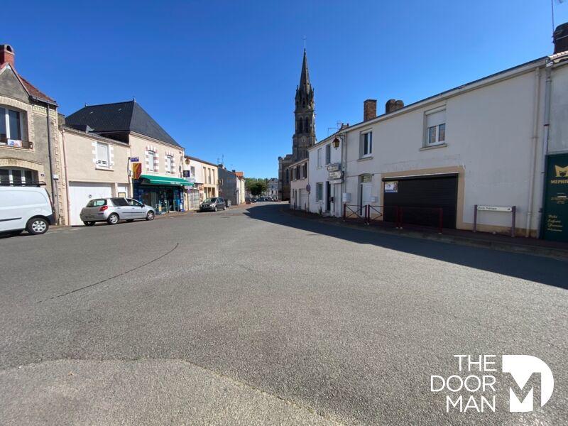 Local commercial - 44 m² - 2 pièces