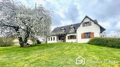 Maison d'architecte - 180 m² - 7 pièces