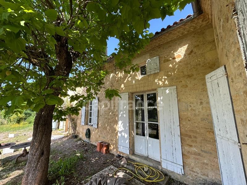 Maison - 466 m² - 17 pièces