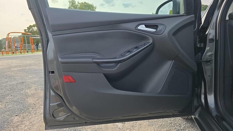 Ford Focus III 2.0 TDCi 150 Powershift 6 Titanium - Automatique