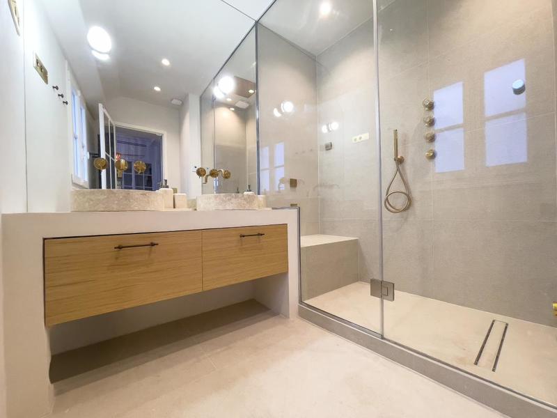 Appartement bourgeois - 54 m² - 2 pièces