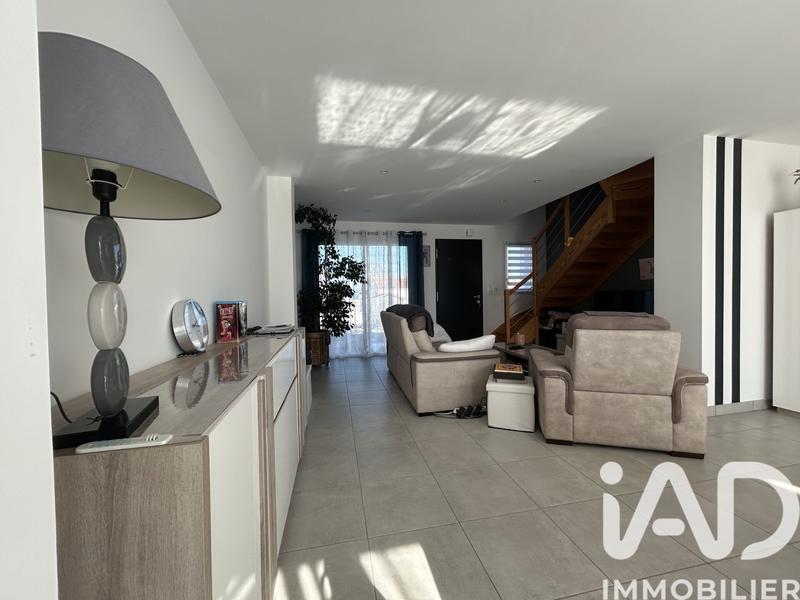 Maison - 123 m² - 5 pièces