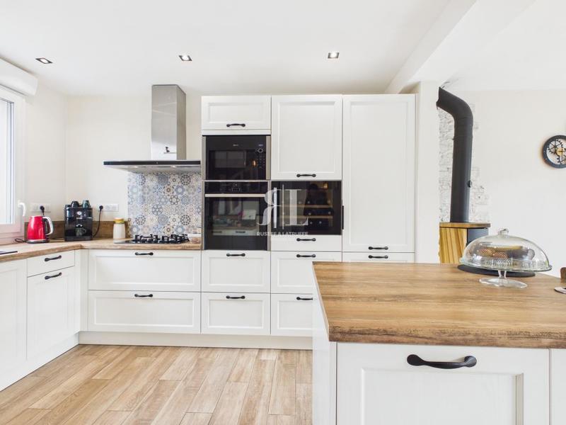 Maison - 123 m² - 5 pièces