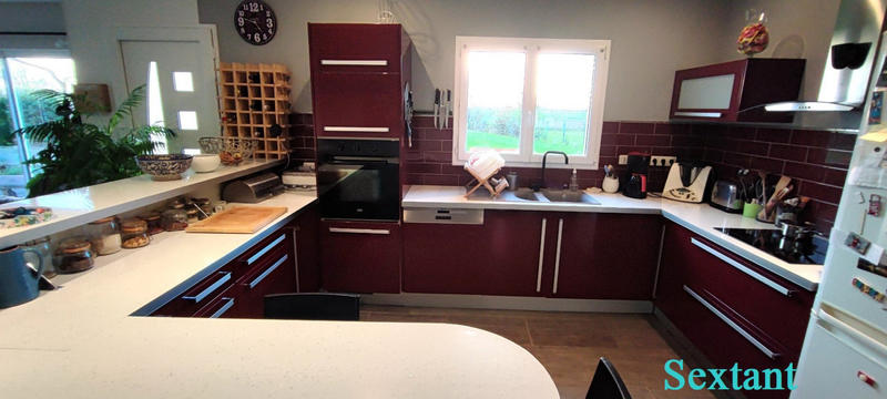 Maison - 145 m² - 6 pièces