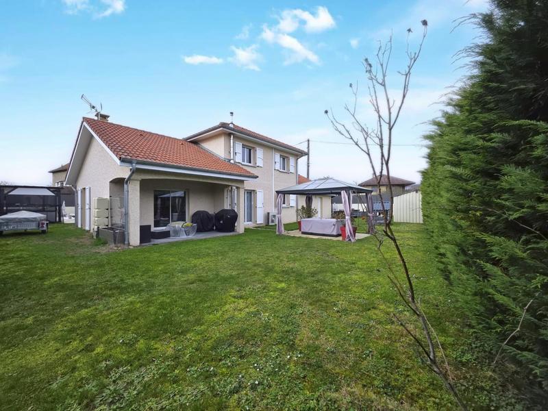Maison - 124 m² - 5 pièces