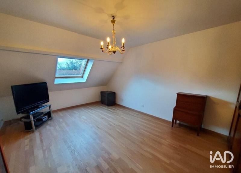 Maison - 213 m² - 5 pièces