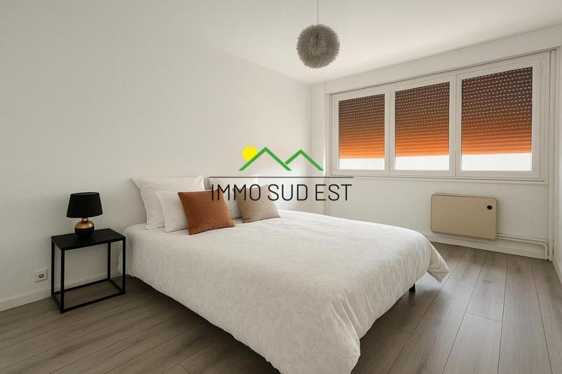 Appartement - 72 m² - 3 pièces