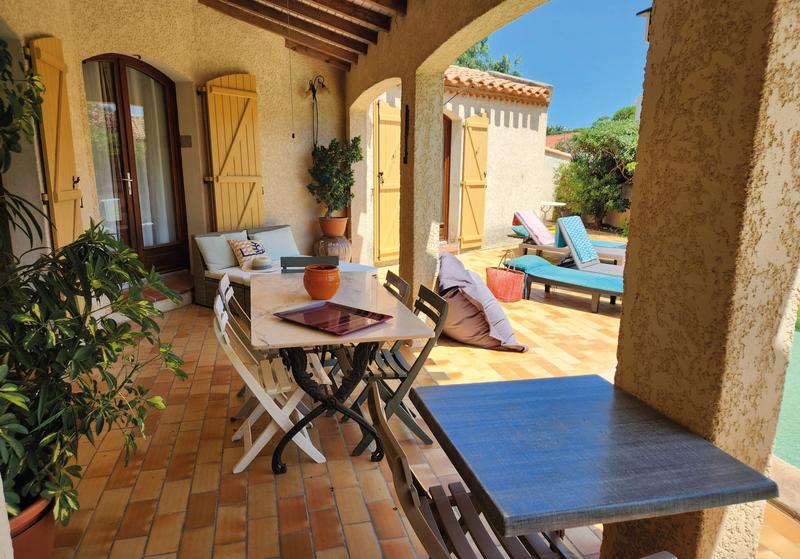 Maison - 204 m² - 8 pièces