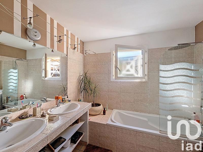 Maison - 150 m² - 5 pièces