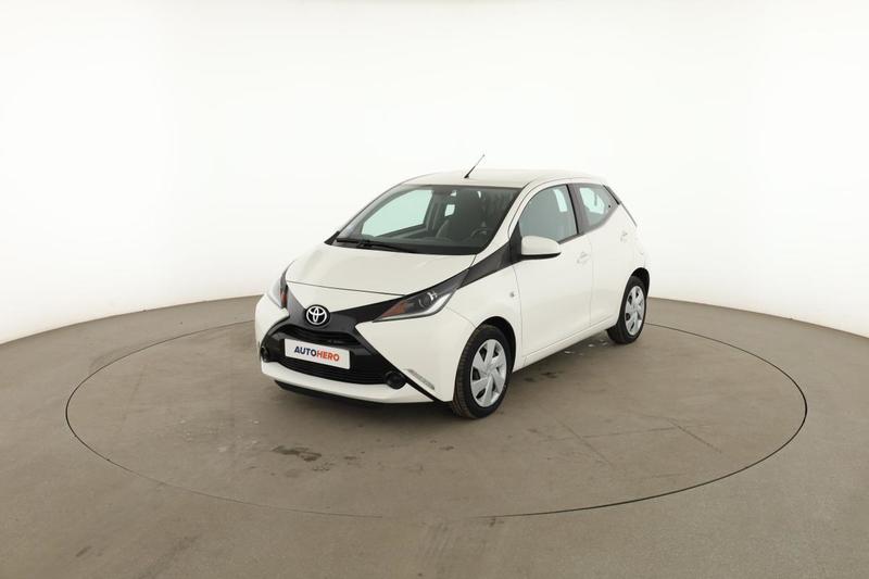 Toyota Aygo 1.0 Vvt-i X-Play 5p 69 ch