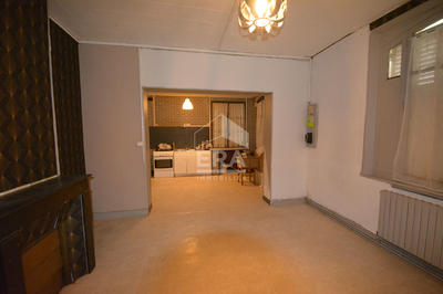 Maison - 84 m² - 4 pièces