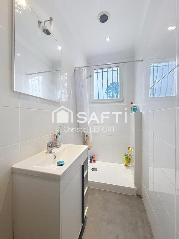 Maison de ville - 100 m² - 5 pièces