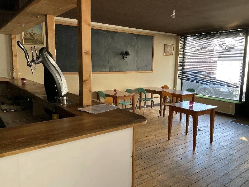 Local commercial - 152 m²