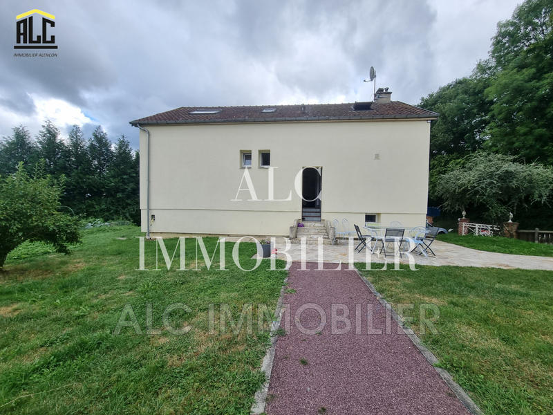 Maison - 80 m² - 5 pièces