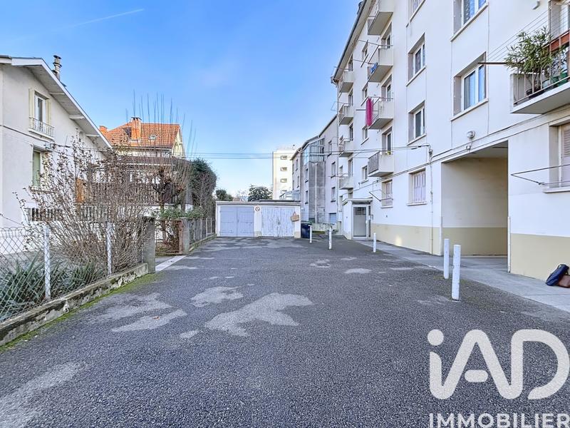 Appartement - 65 m² - 5 pièces