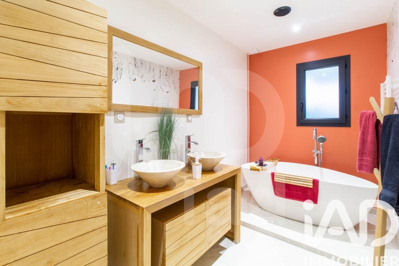 Maison - 115 m² - 5 pièces