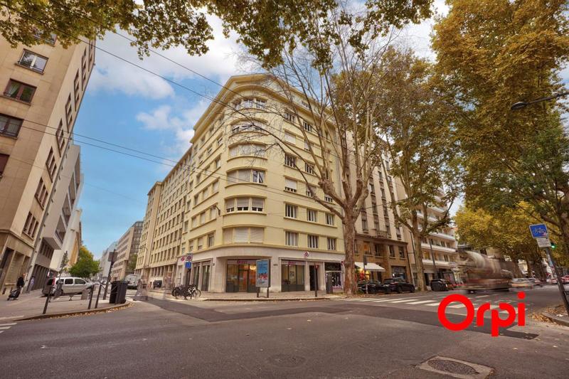 Appartement - 87 m² - 3 pièces