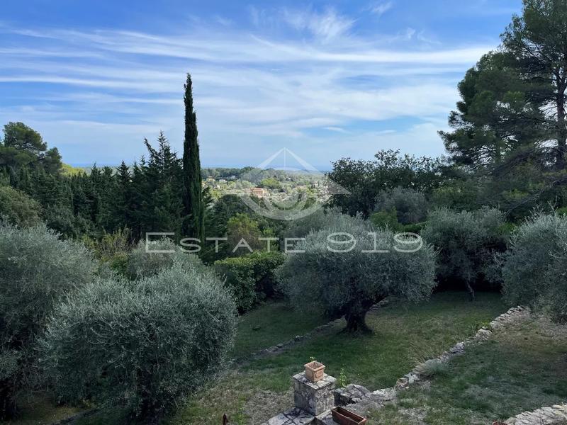 Villa - 160 m² - 6 pièces